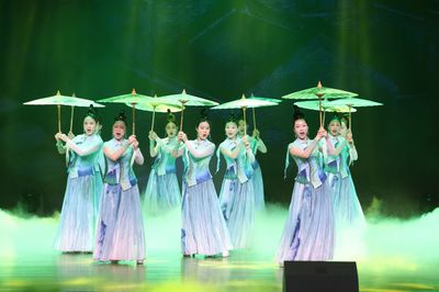 大地情深暖灣區(qū)，群眾文藝綻芳華 —— 記全國優(yōu)秀群眾文藝作品示范性巡演深圳專場